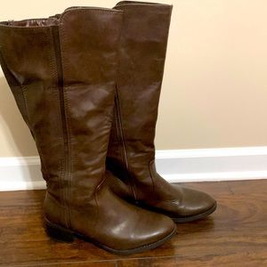 Womens wide calf boots